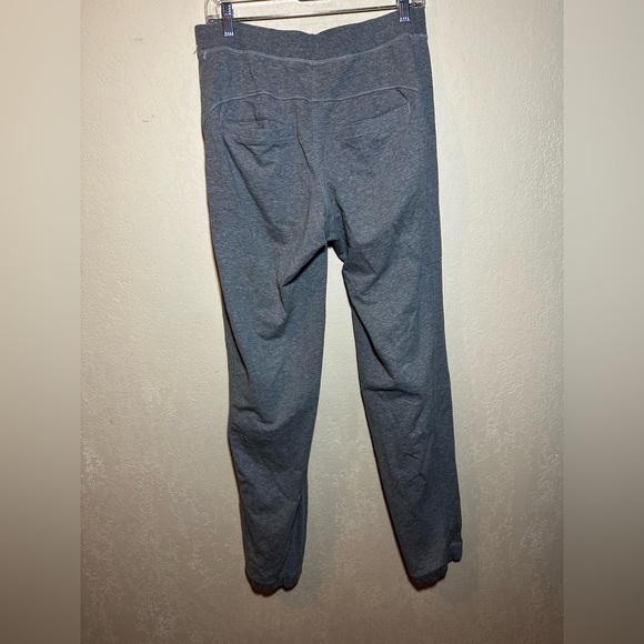 lululemon joggers - Picture 2 of 3